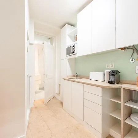 Apartment Guestready - Sunshine Nostalgia - Principe Real Lisbon